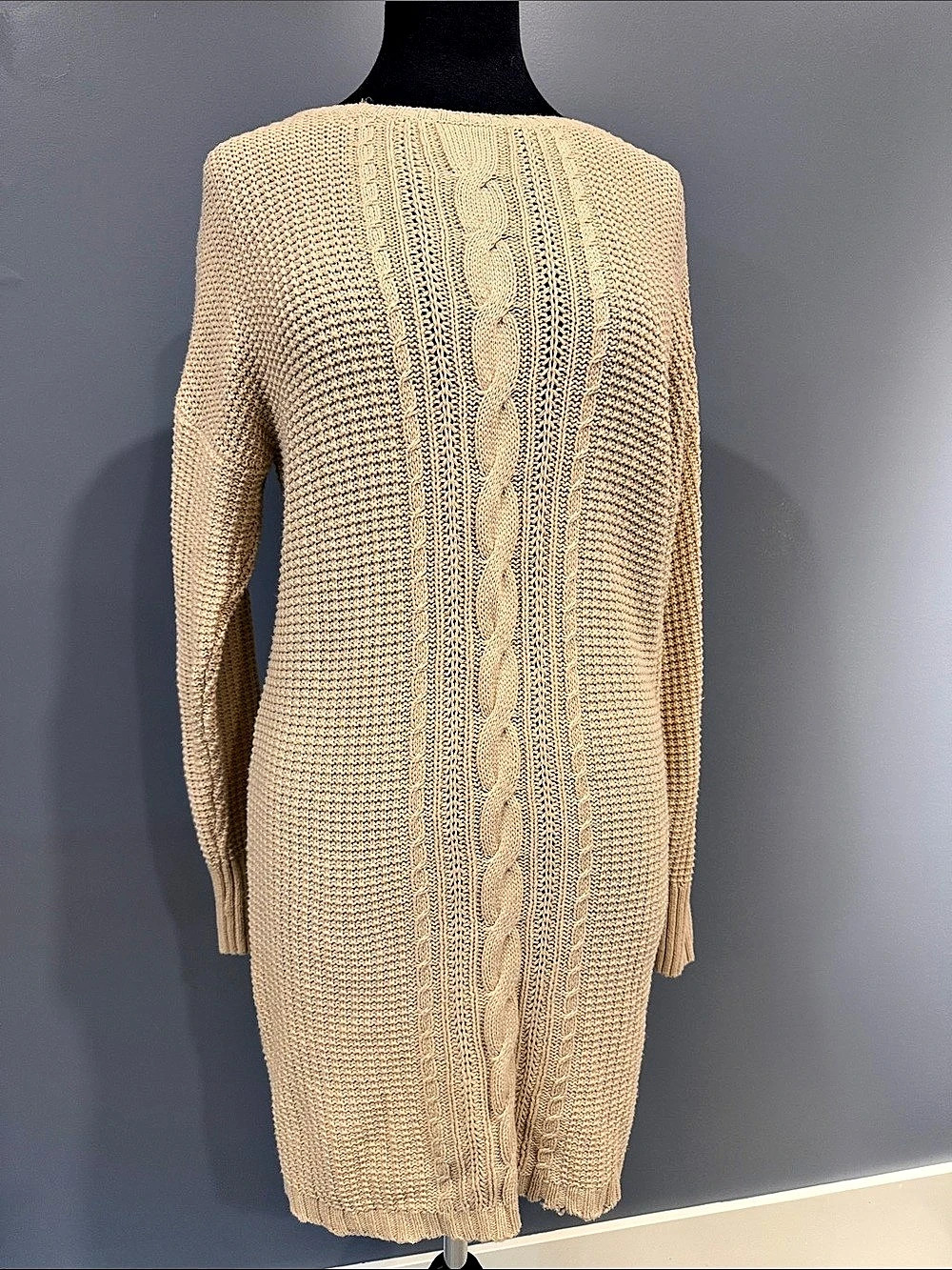 Cable Knit Sweater in Beige Like New